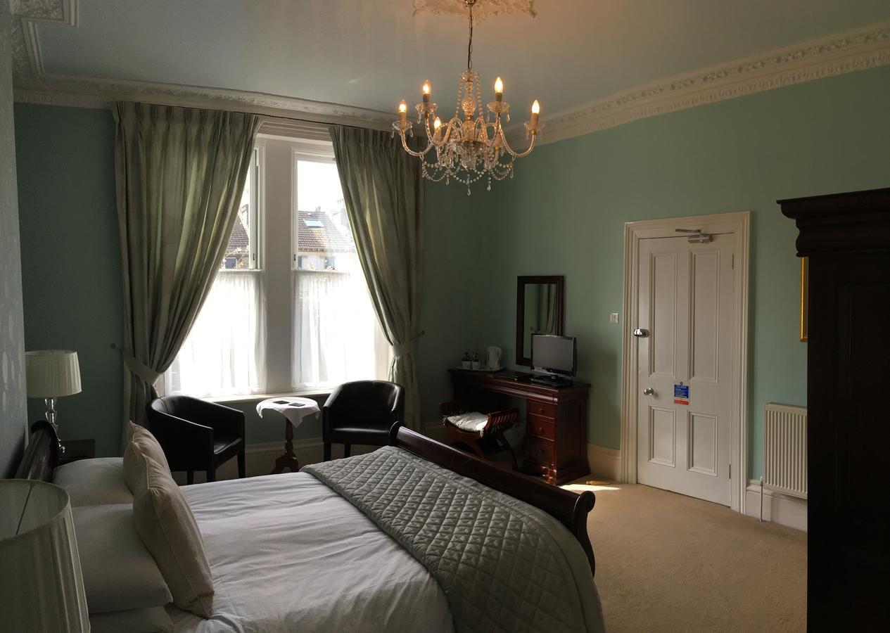 Guest house Hawkins Of