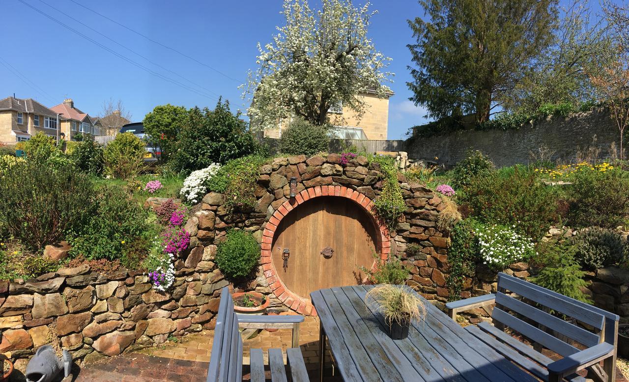 Hawkins Of Guest house 4*