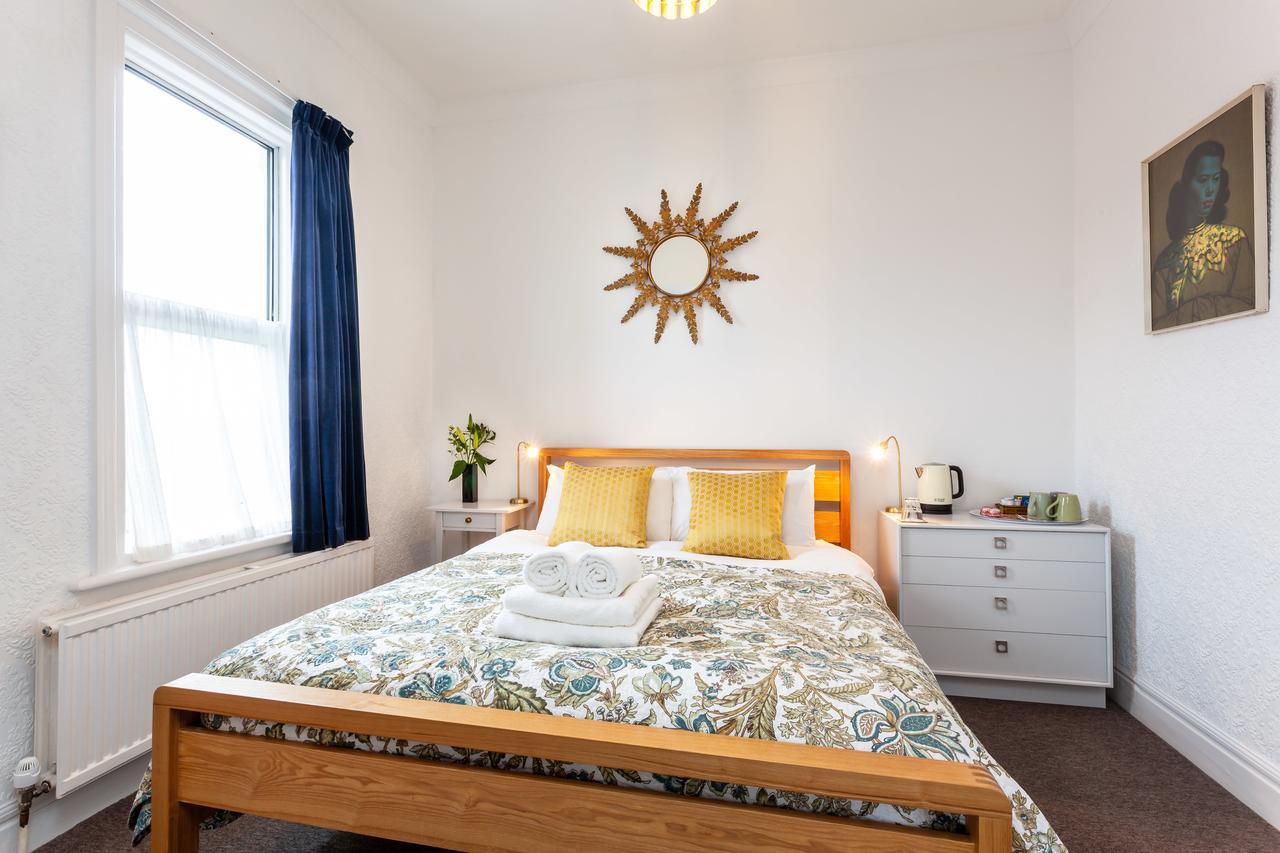 Bridge House Bed & Breakfast Bath