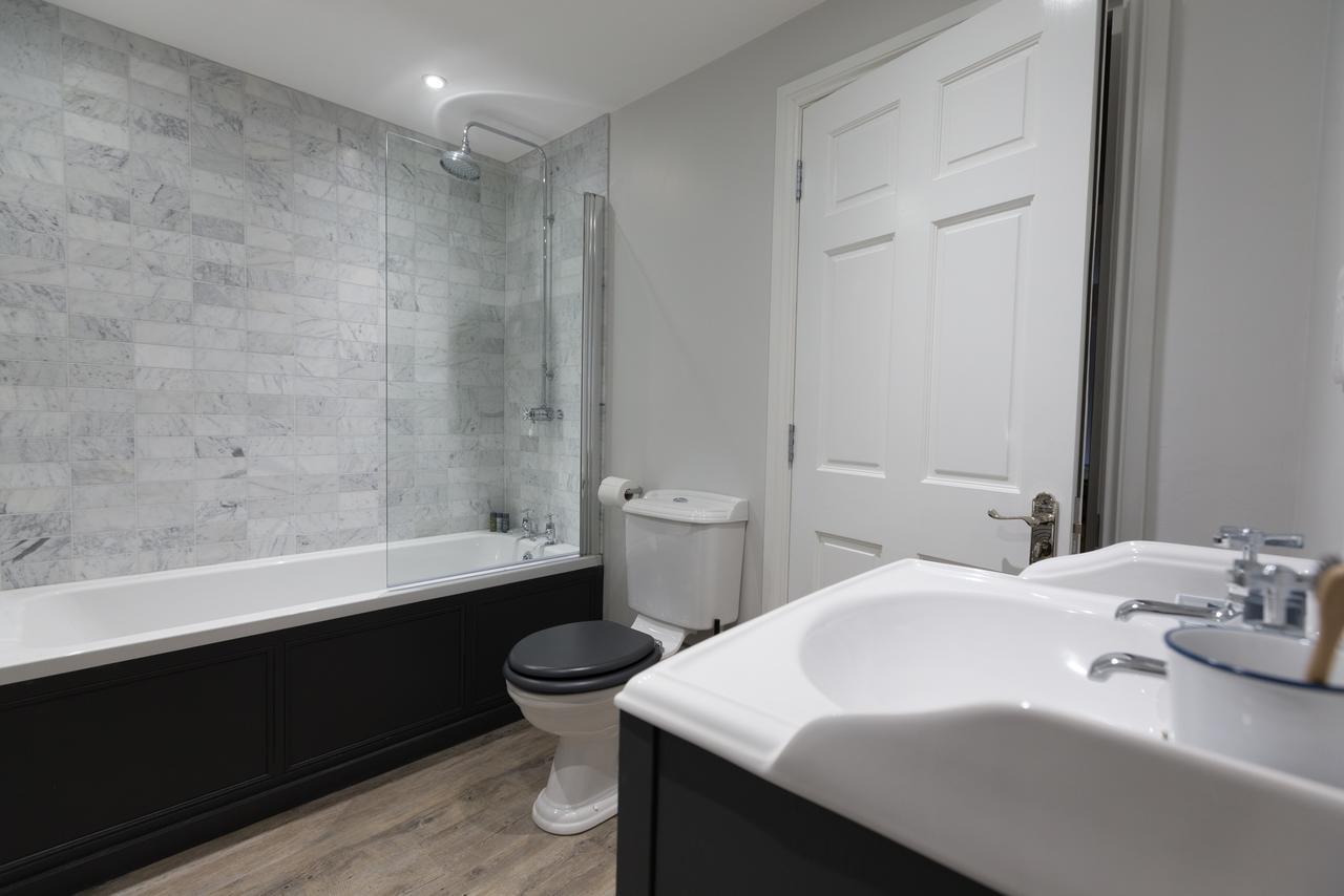Ceres Newly Refurbished 3 Bedroom In Heart Of * Bath