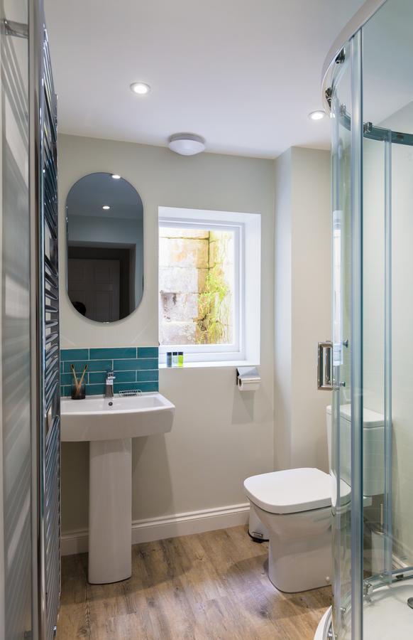 Ceres Newly Refurbished 3 Bedroom In Heart Of Apartment *