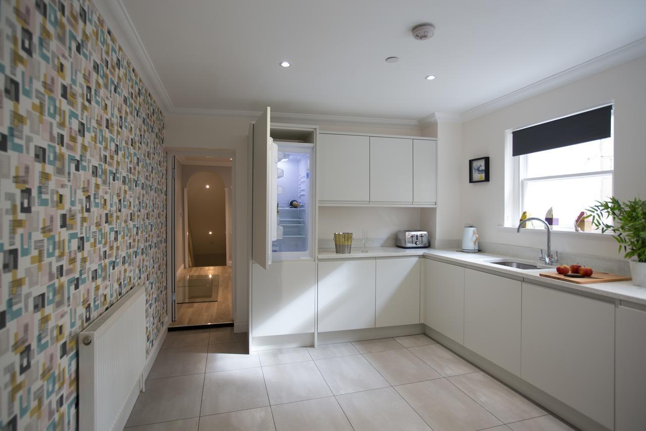 Apartment Ceres Newly Refurbished 3 Bedroom In Heart Of
