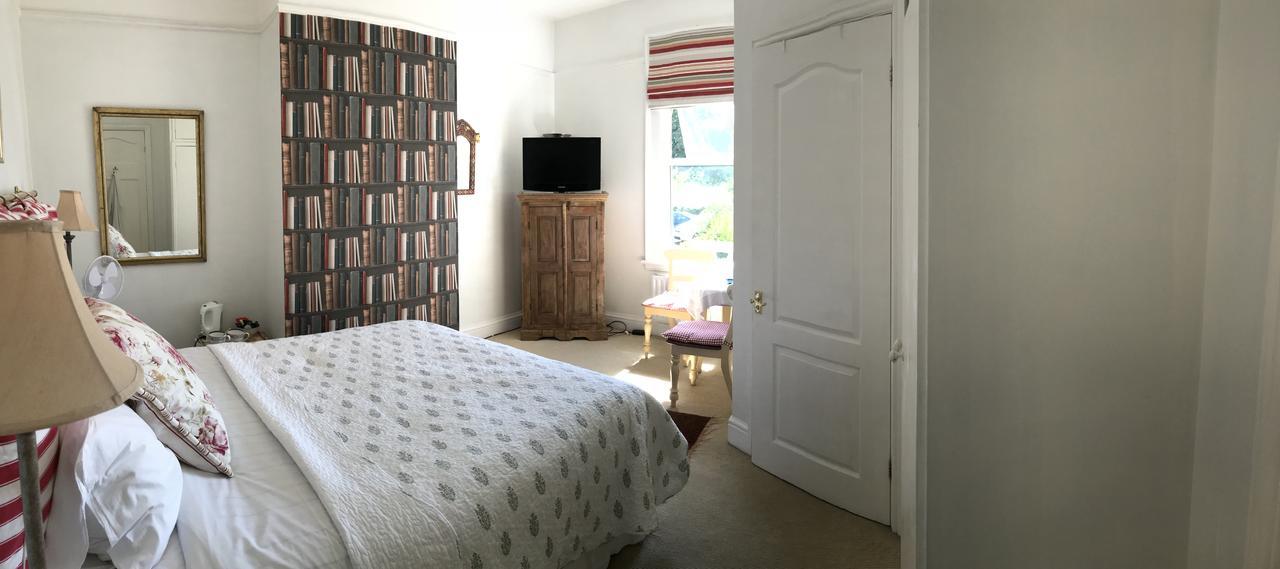 High Beeches Bed & Breakfast 4*
