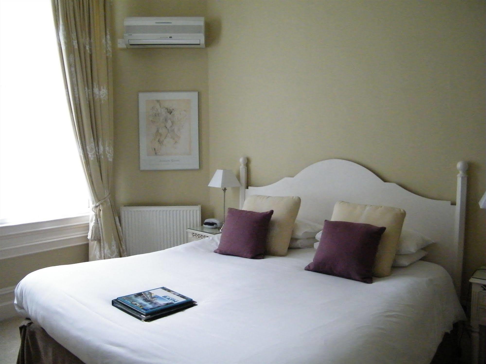 Bed & Breakfast Oldfields House 4*