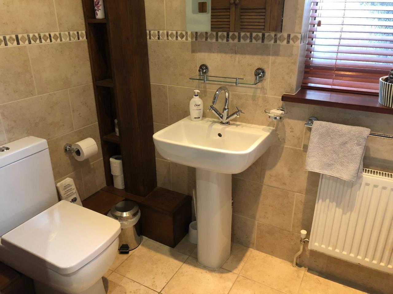 Number 10 * Bath