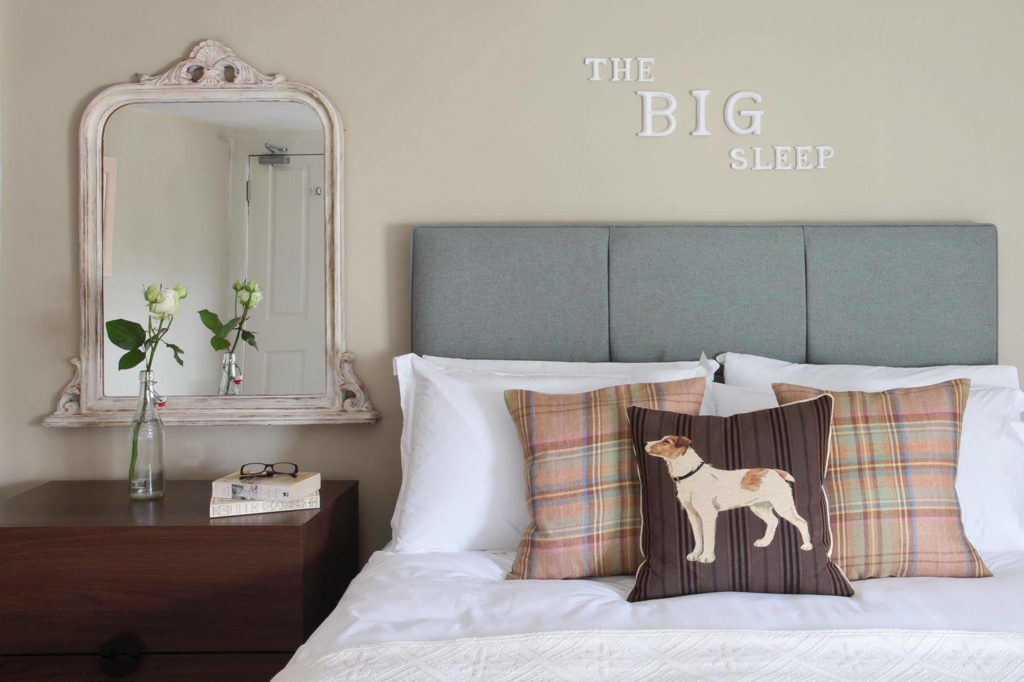 Hill House Guest house