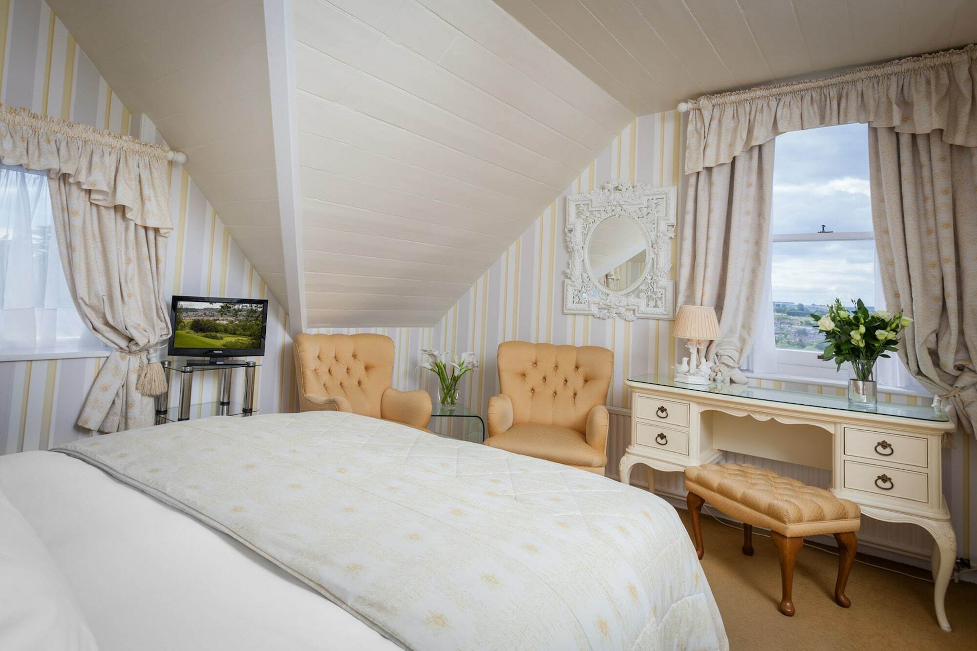 Tasburgh House Guest house