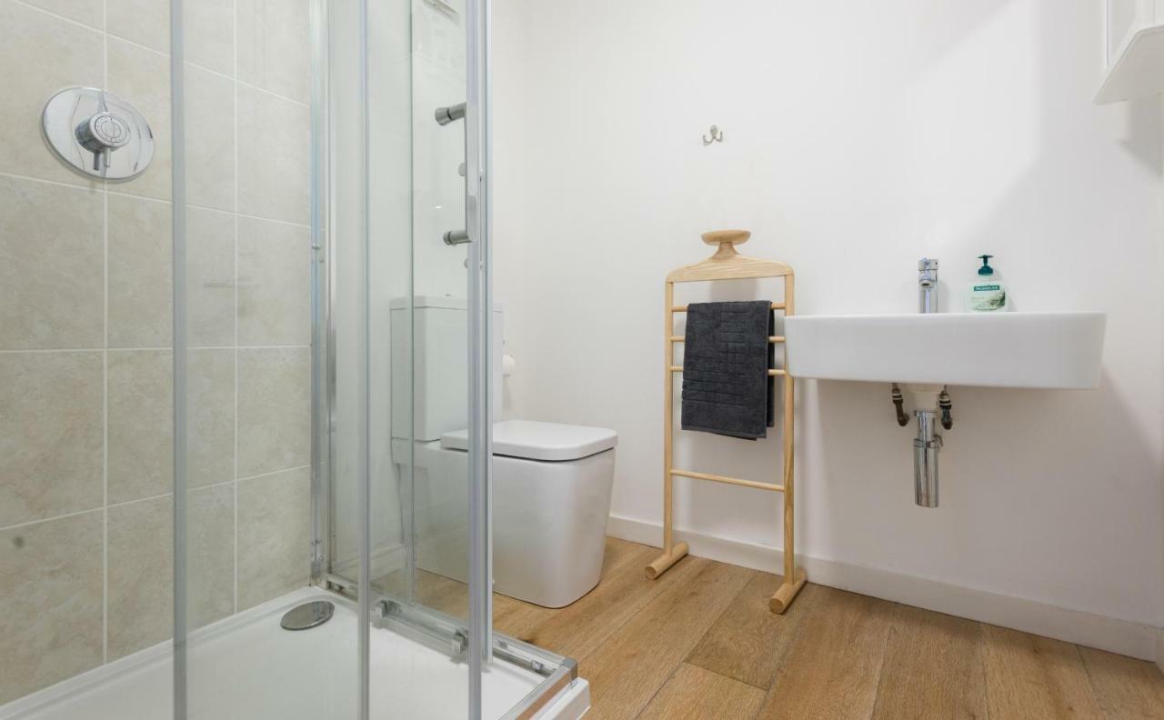 Apartment The Cliffside Loft - Distinctly Modern 3 Bdr Riverside