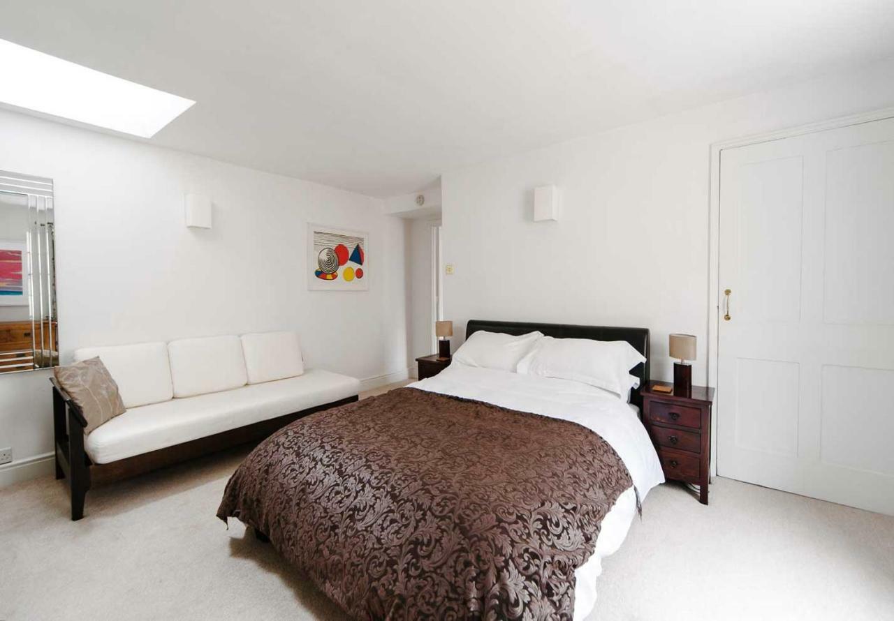 The Art Apartment