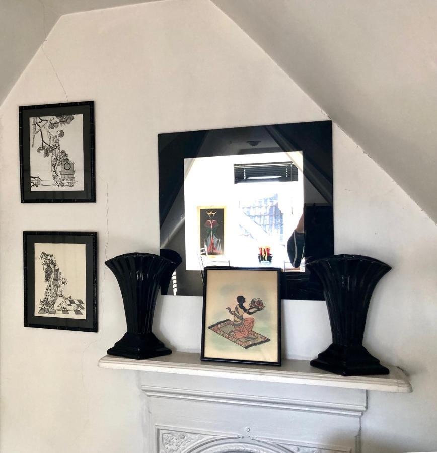 Lauras Townhouse Skylight Loft Bath