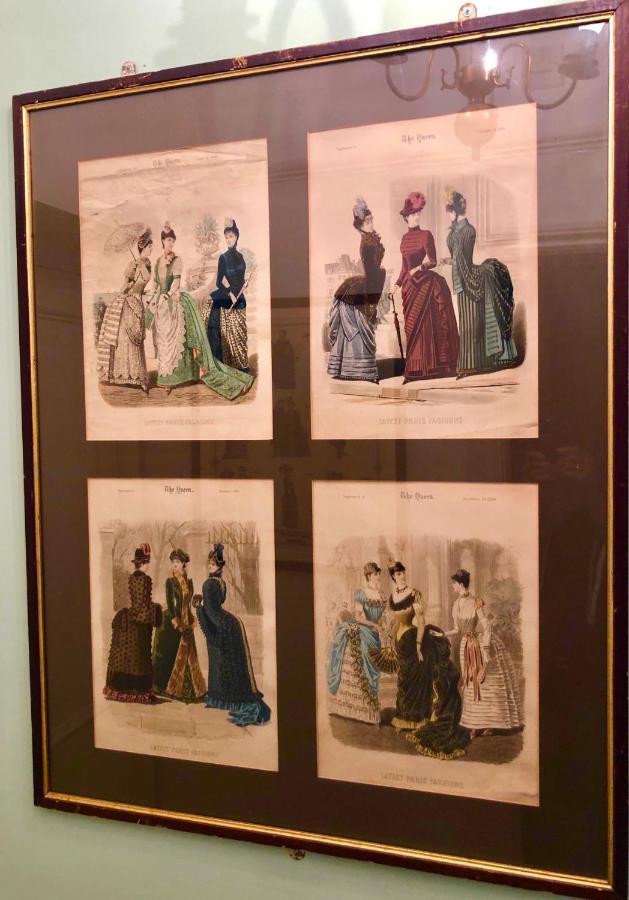Lauras Townhouse Dressmakers Salon * Bath