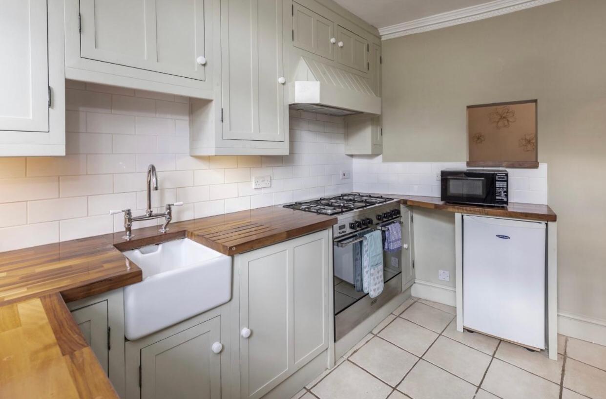 Apartment Ivory House - Stunning Central Townhouse