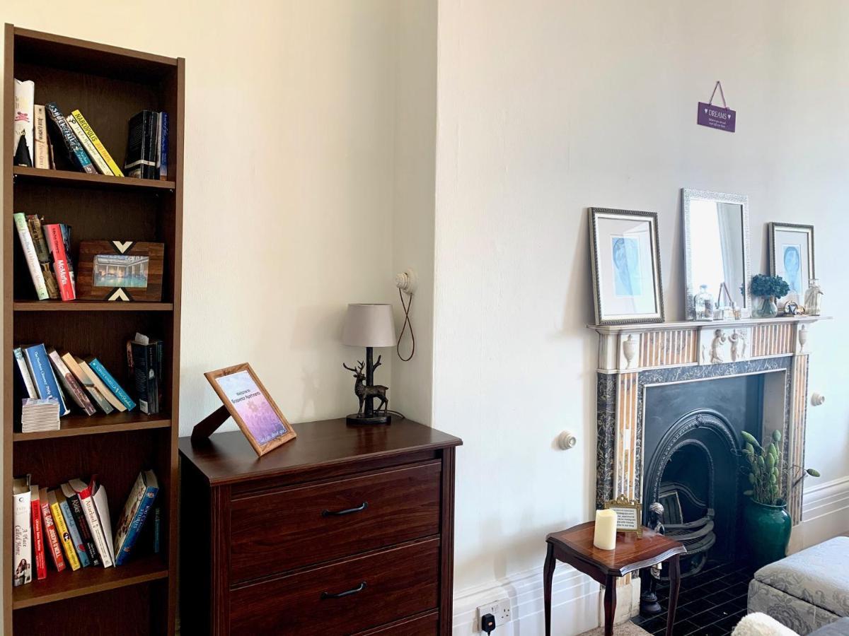 Grosvenor Apartment *