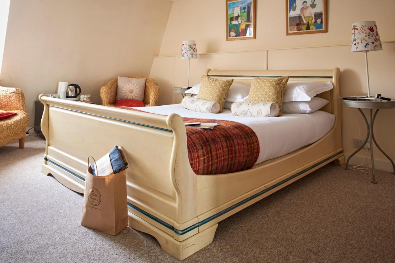 Guest house Hill House 4*