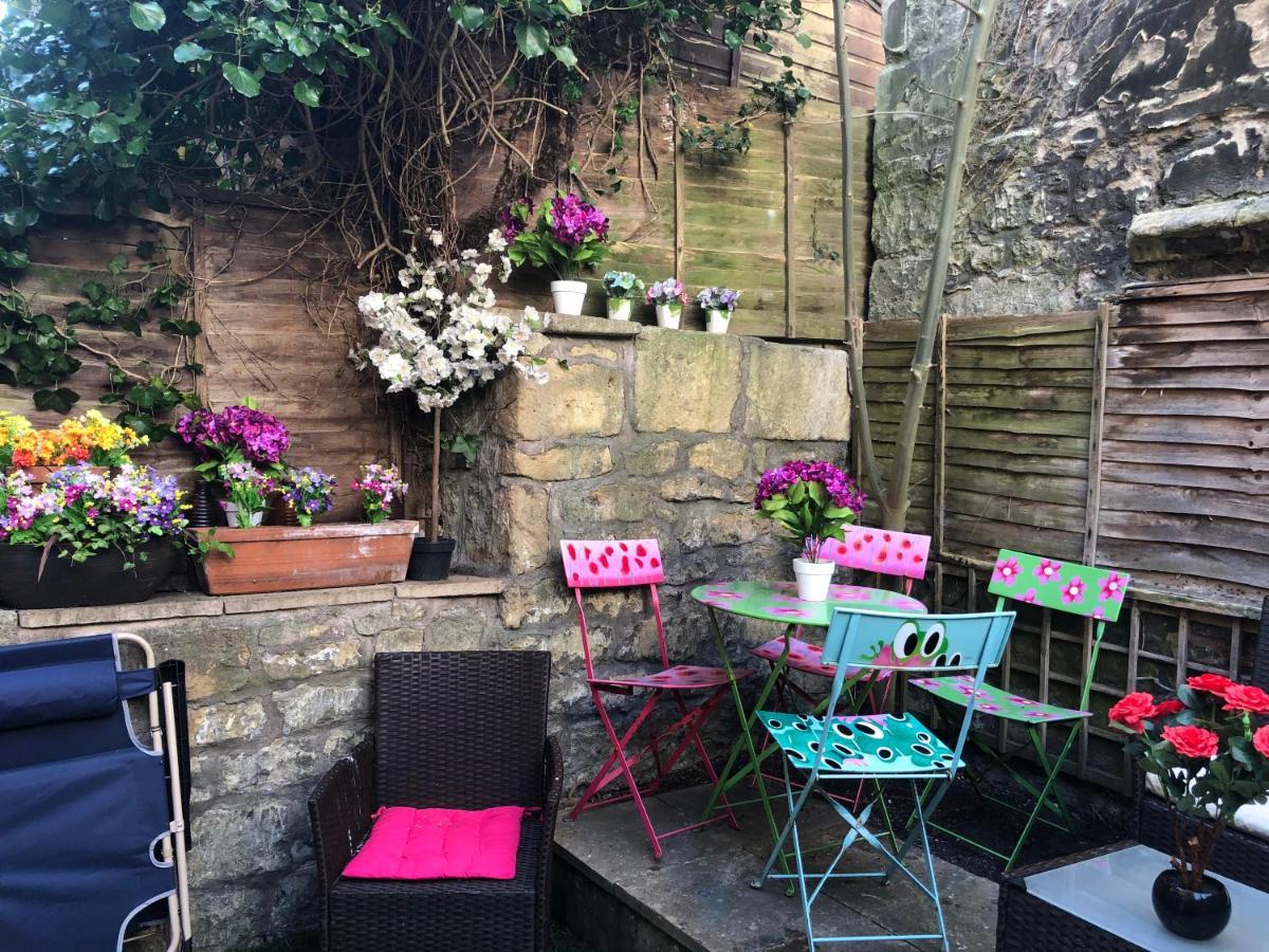 City Centre - Rivers Street, Quiet 2 Bed Ground Floor Georgian Garden Apartment Bed & Breakfast Bath