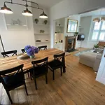Pass The Keys Beautiful 3 Bedroom House With Great Views Of Bath