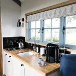 Skylark Shepherds Hut