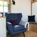 Skylark Shepherds Hut