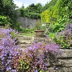 Dunraven Cottage