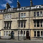 Central Bath, 18Th Century Georgian Rooms