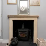 Pass The Keys Stunning 2 Bed Townhouse In City Centre