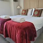 Park View Two-Bedroom Apartment