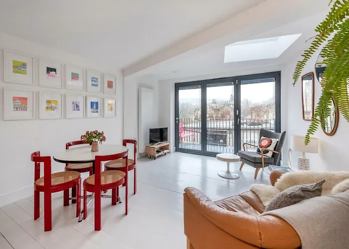 Walcot Loft