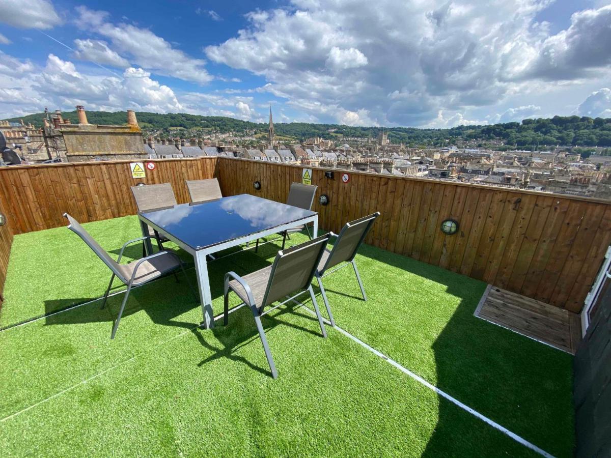 Bath Roof Terrace Apartment, City Centre, Sleeps Up To 8 *