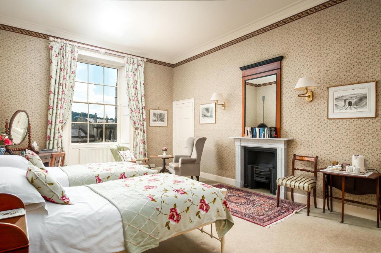 Bed & Breakfast 95 Sydney Place 4*