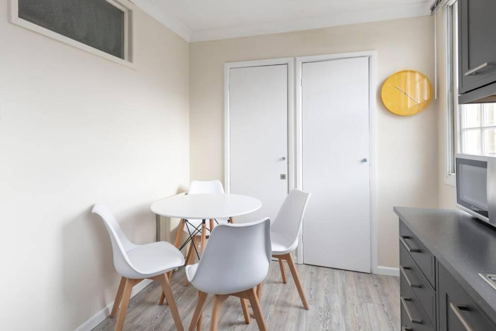 Centre Retreat- 2 Minutes From Royal Crescent Apartment Bath