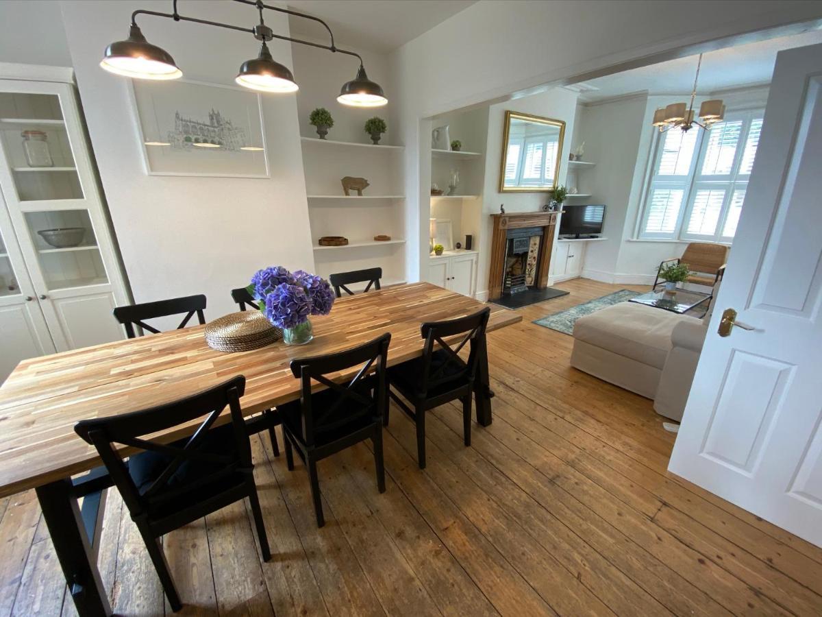 Pass The Keys Beautiful 3 Bedroom House With Great Views Of Holiday home *