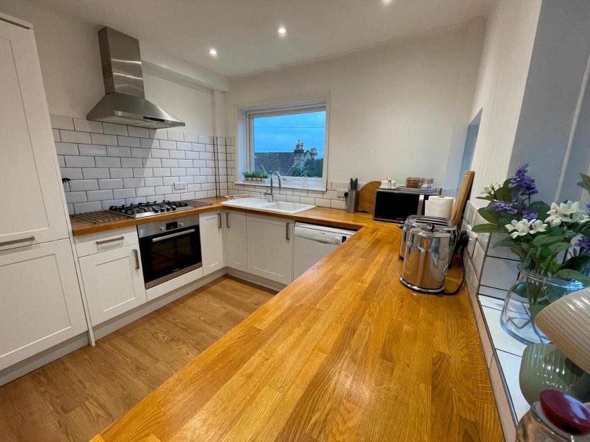 Pass The Keys Beautiful 3 Bedroom House With Great Views Of *