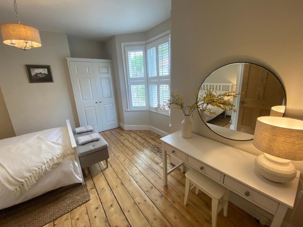 Pass The Keys Beautiful 3 Bedroom House With Great Views Of * Bath
