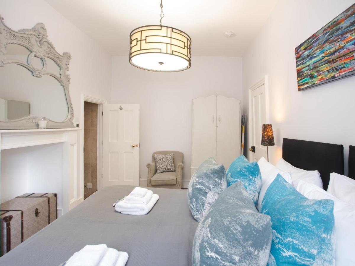 Holiday home Toll Keeper's House Bath