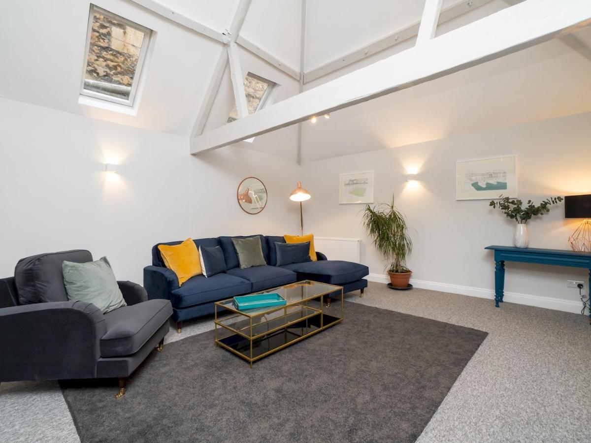 Holiday home Pass The Keys Stunning 2 Bed With On Premises Parking Bath