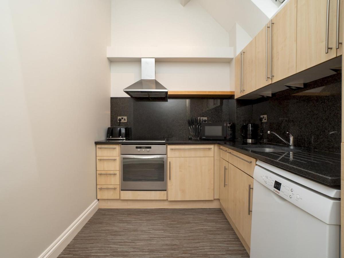 Pass The Keys Stunning 2 Bed With On Premises Parking Holiday home *