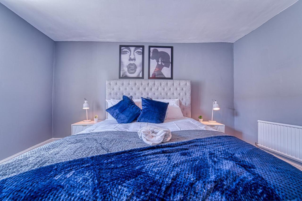 Apartment The Stylish Gem Of - Football Table - Sleeps 10 *