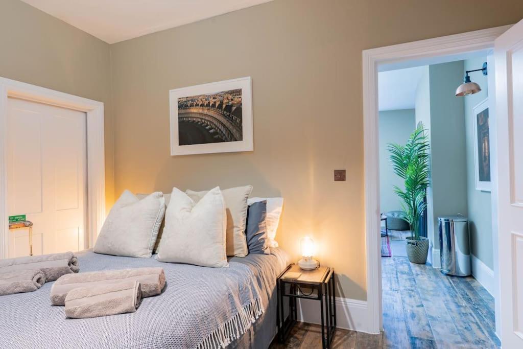 Stunning Boutique Flat In Location - Beatrice * Bath