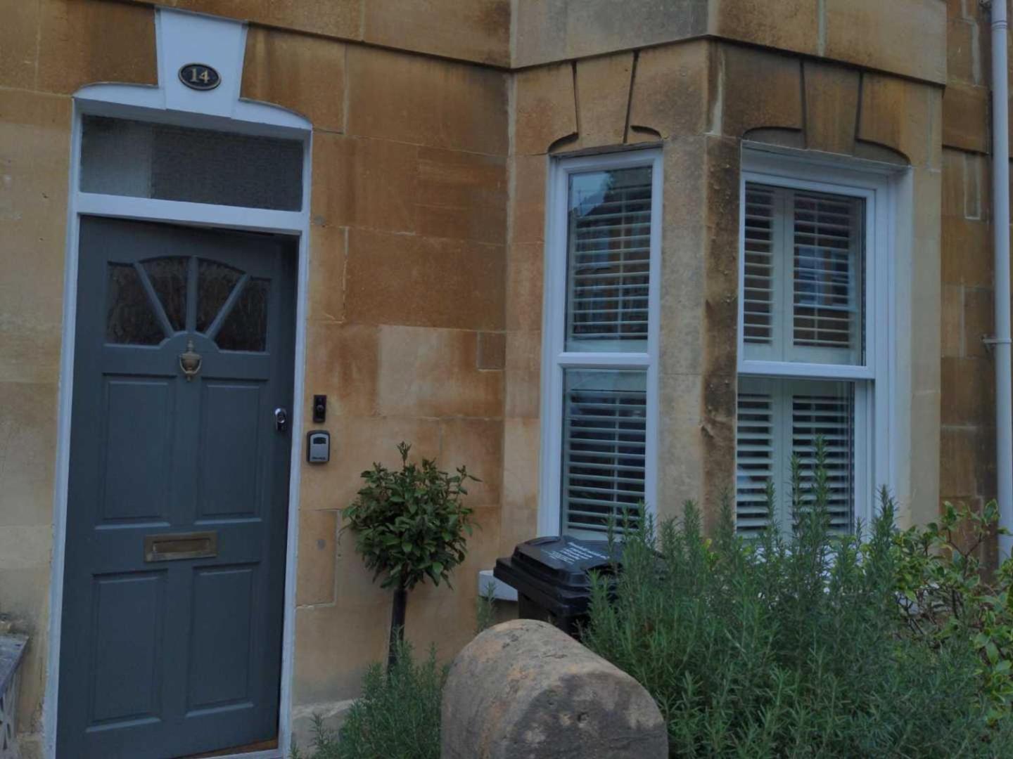 Holiday home Pass The Keys Beautiful 3 Bedroom House With Great Views Of Bath