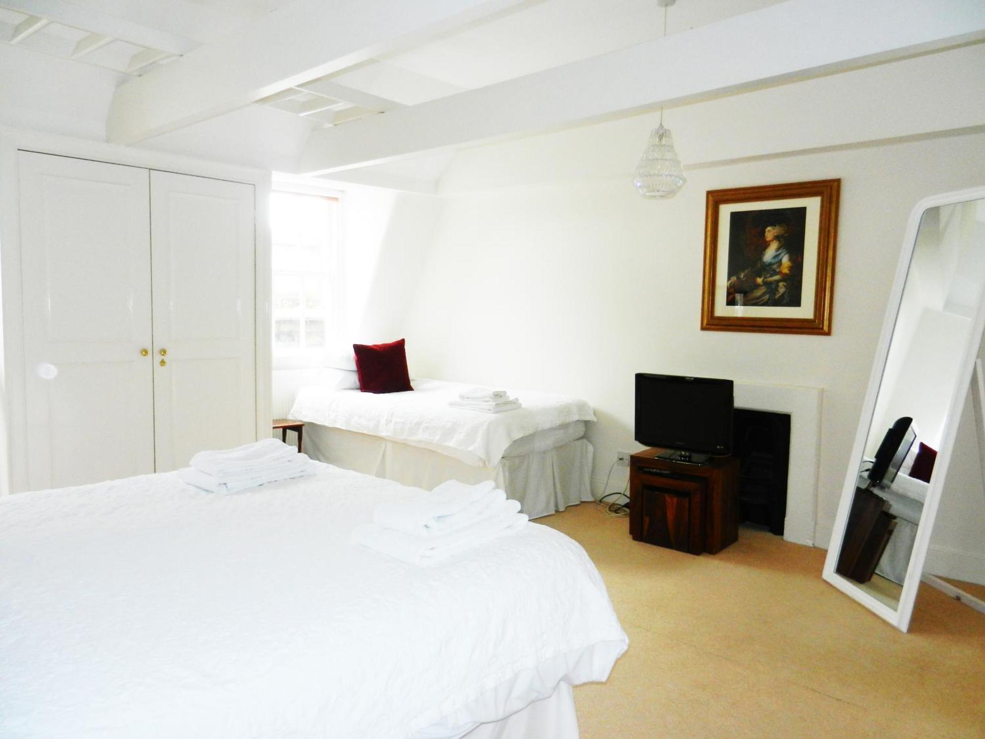 18 The Circus Apartment Apartment *