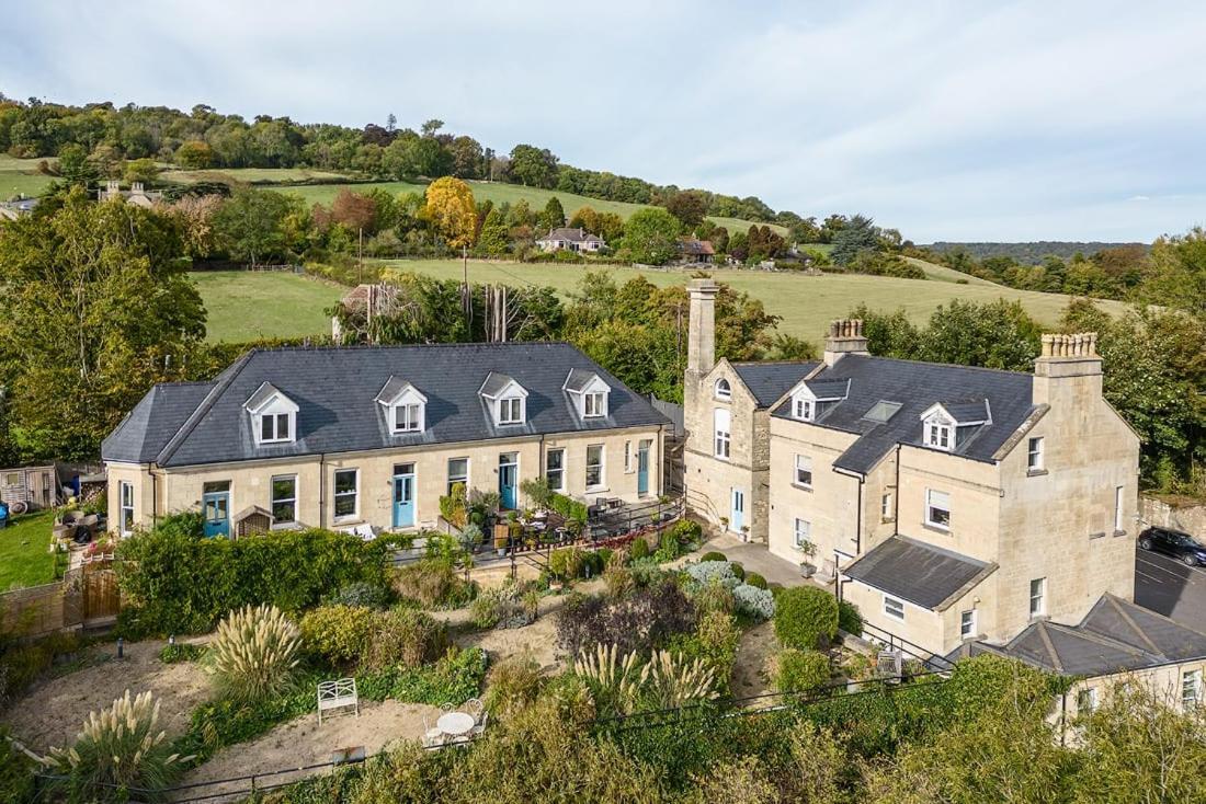 Spacious 2 Bedroom House With Stunning Views Holiday home *
