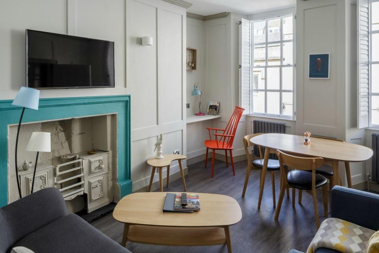 Apartment Dream - Beau Street