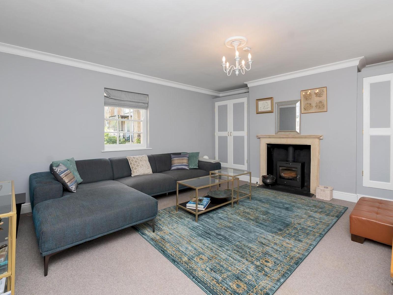 Holiday home Pass The Keys Stunning 2 Bed Townhouse In Centre