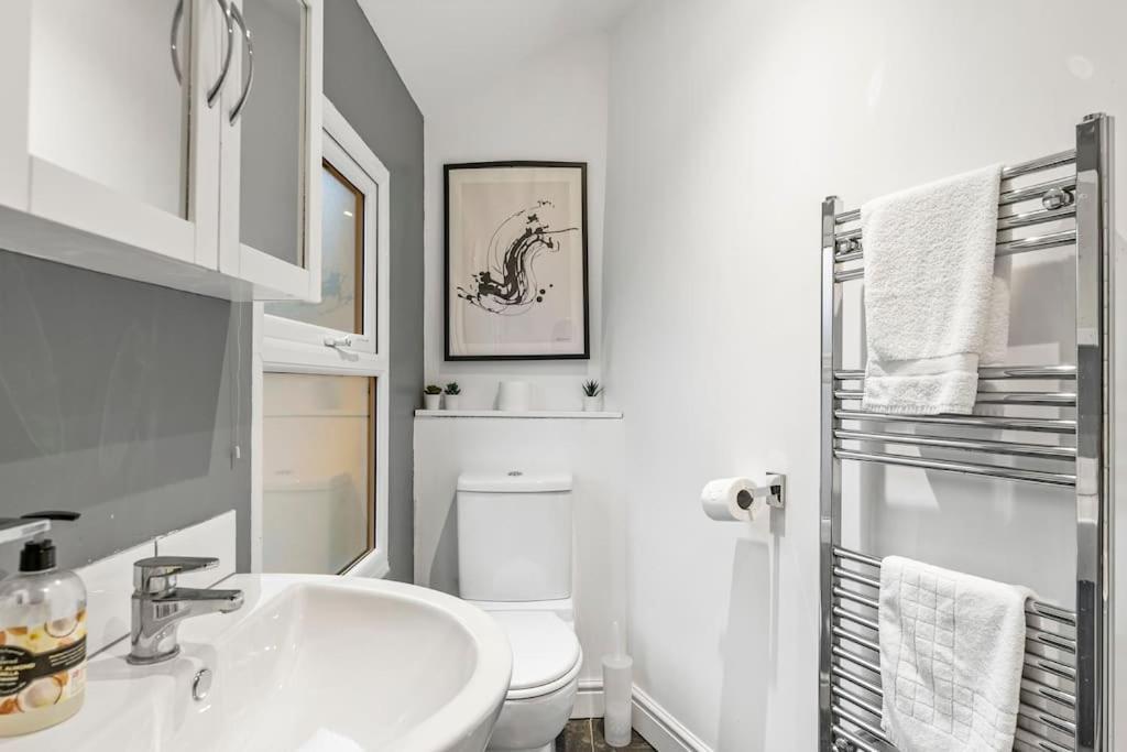 Boutique Abode In - Parking
