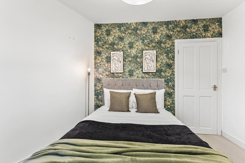 Boutique Abode In - Parking