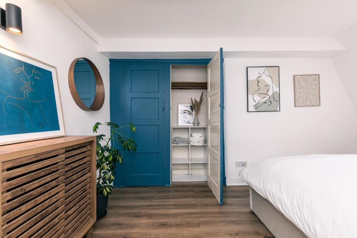 Apartment Stylish Loft Retreat In *