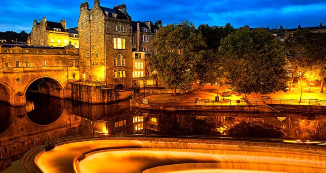 Apartment Stunning & Spacious Centre Flat Bath