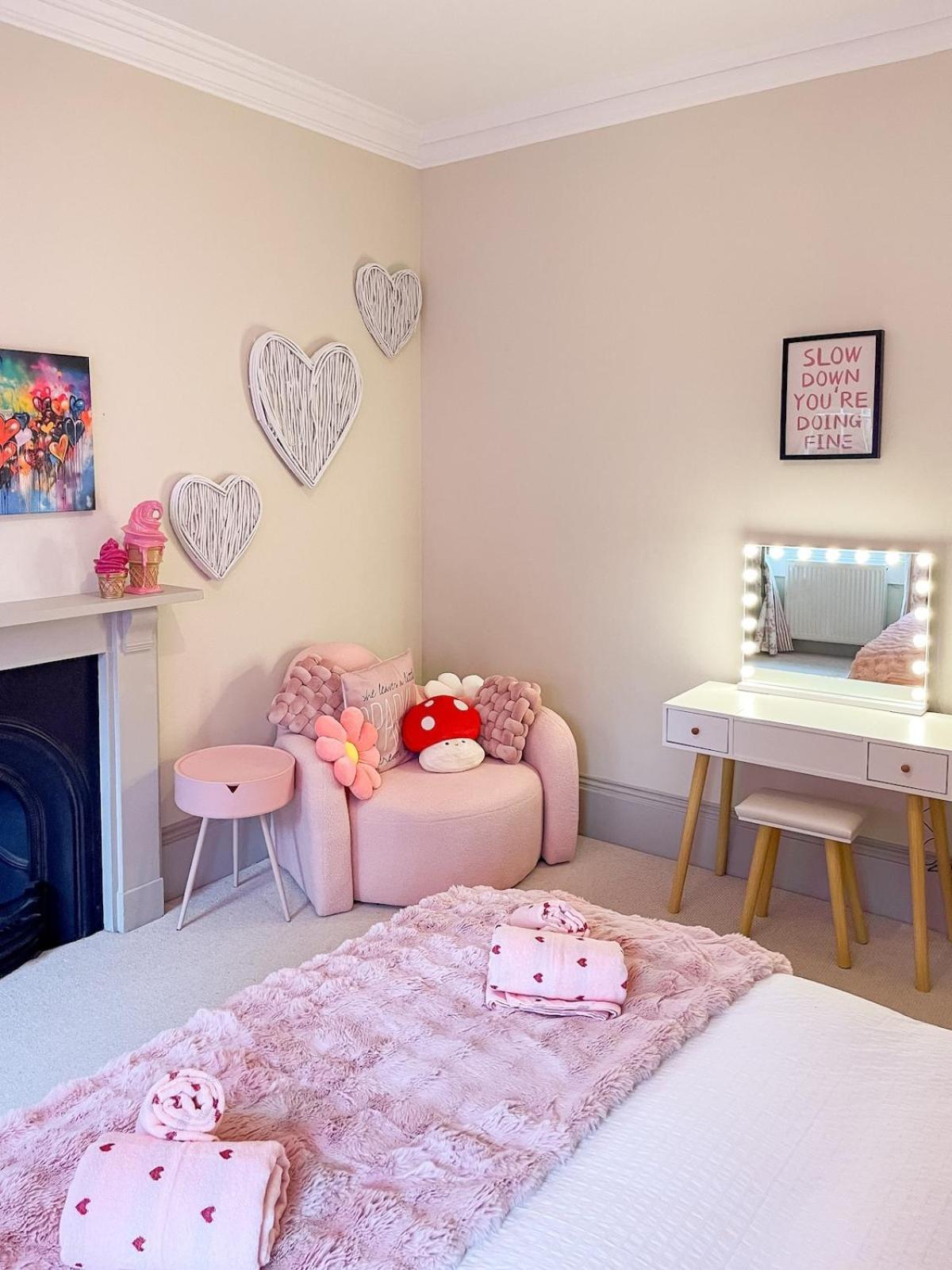 3-bed Gem With Abbey Views *