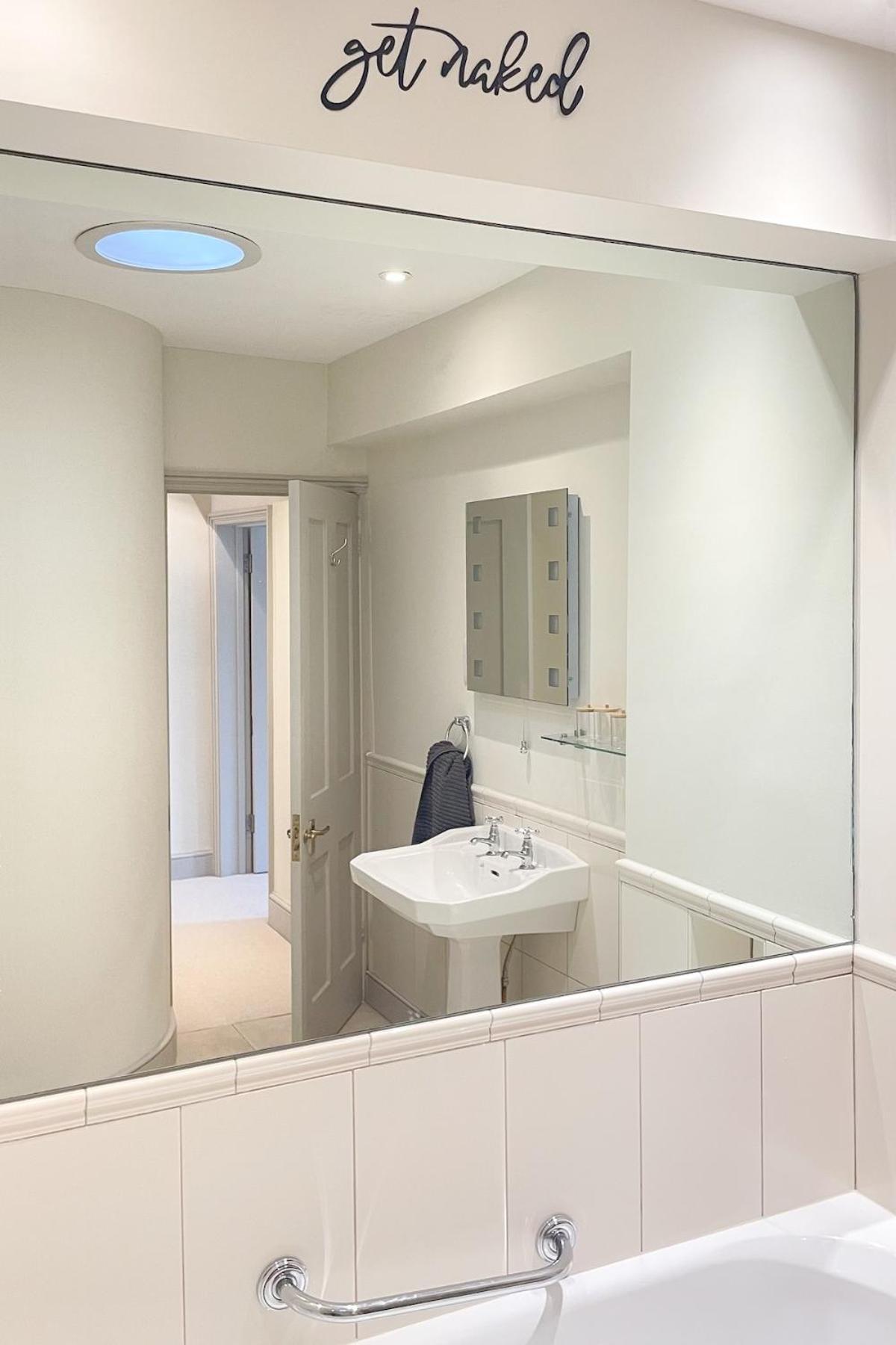 Holiday home 3-bed Gem With Abbey Views Bath