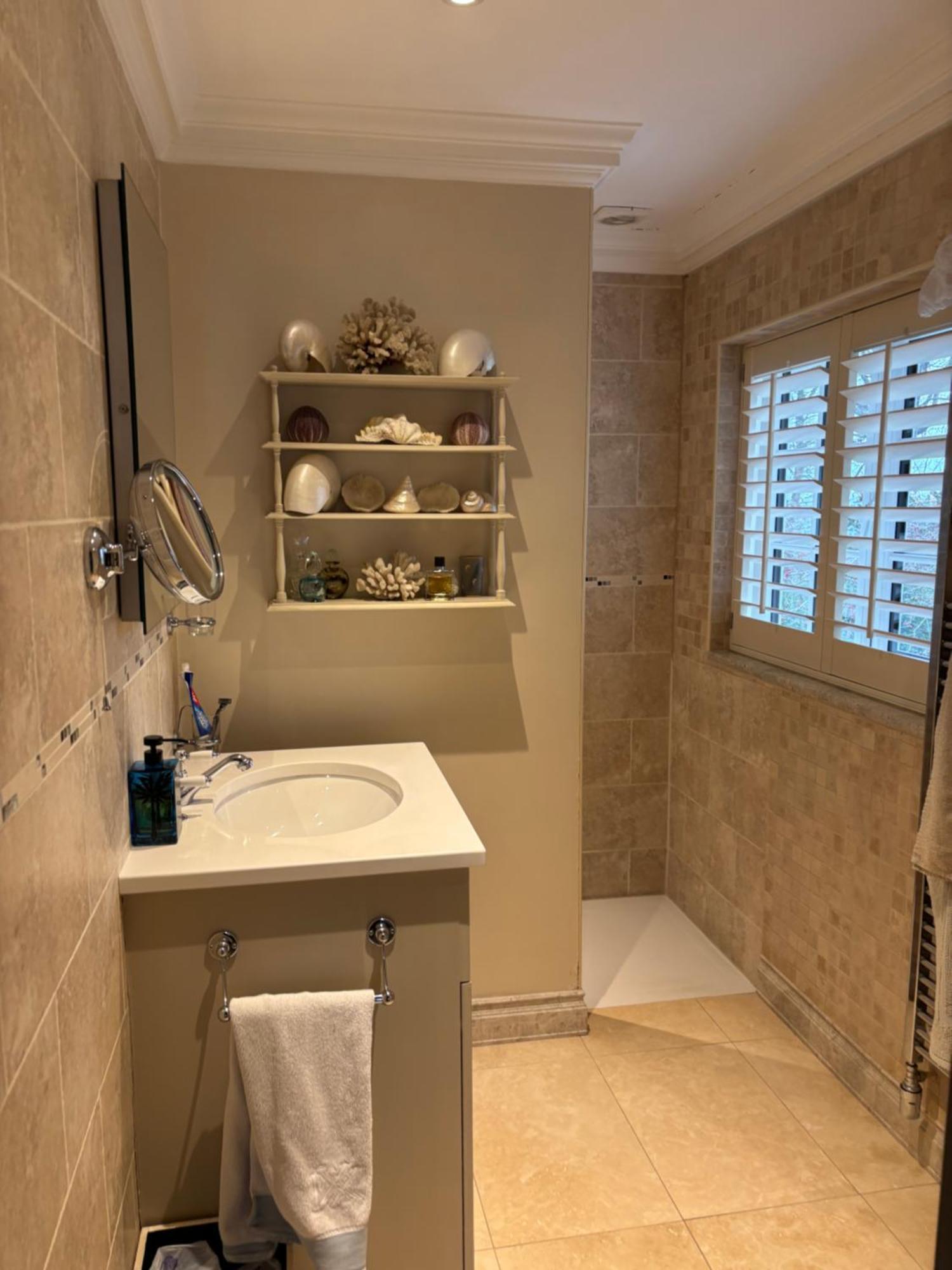 6 Northfields Close Bed & Breakfast